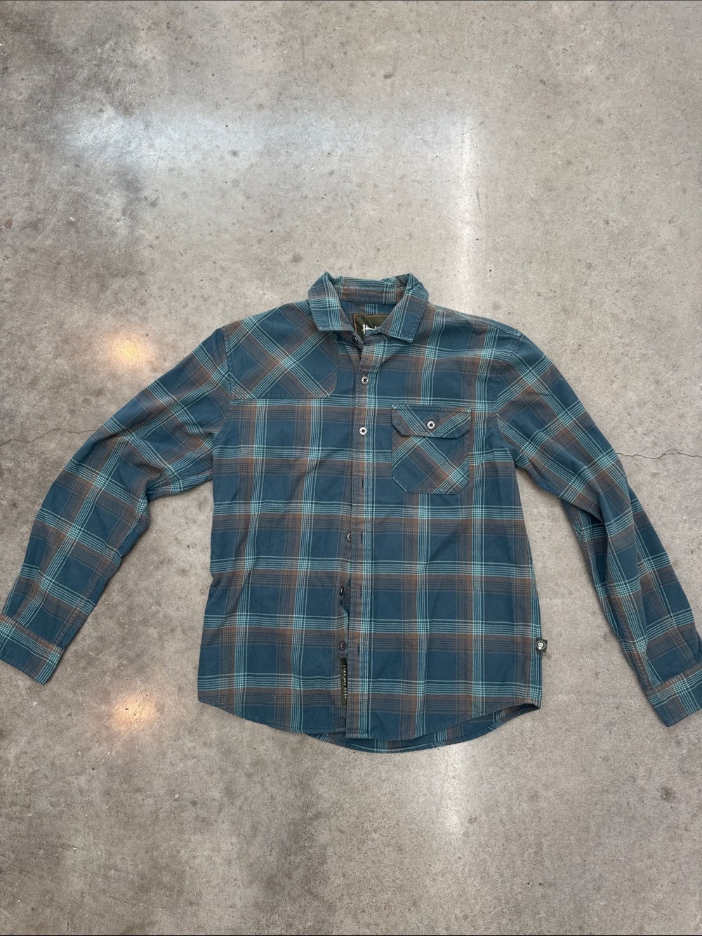 Howler Brothers Plaid Flannel Shirt Mens Small Blue Brown Long Sleeve Button Up